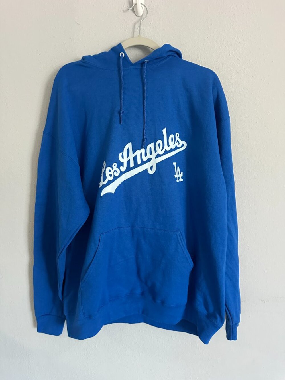 Los Angeles Dodgers LA Hoodie XL Blue Pullover MLB Baseball Fan Graphic - Picture 2 of 9